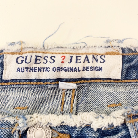 Vintage Guess Stonewashed Mom Jeans - Picture 5 of 13